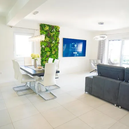 Apartment Crystal Adria *