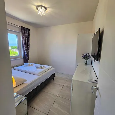 Apartment Crystal Adria *