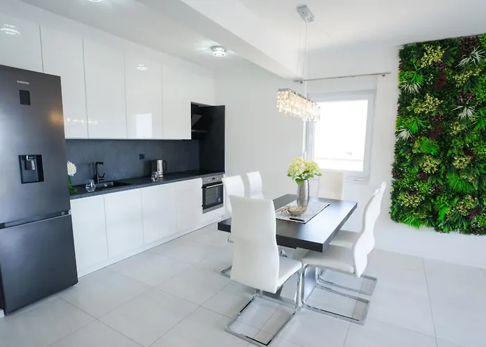 Crystal Adria * Privlaka (Zadar)